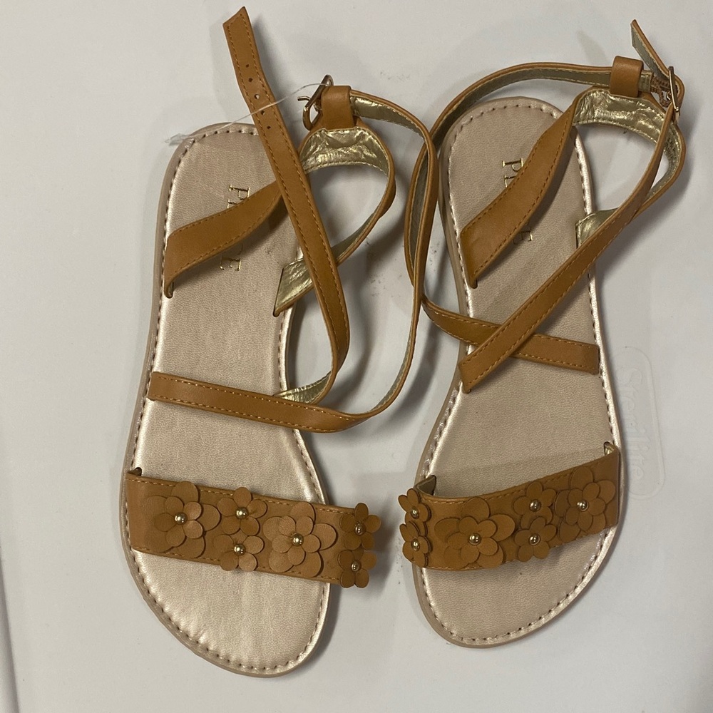 Place Tan Floral Kids Sandals